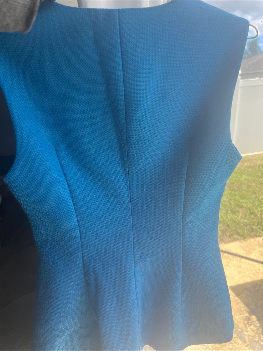 Commence Vest - Picture 3 of 7